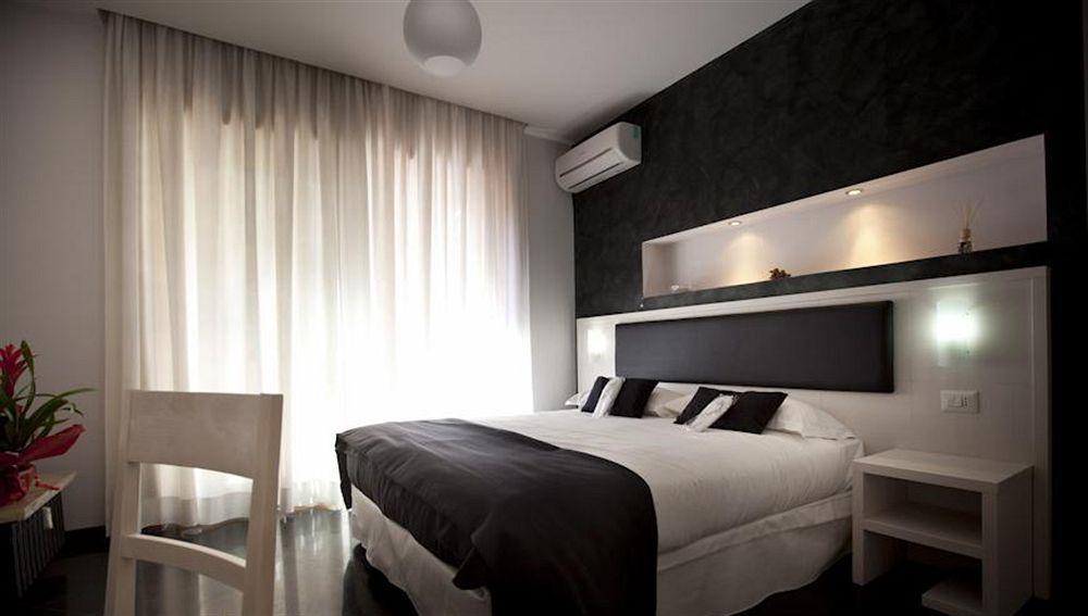 Heart Of Rome Rooms Exterior photo