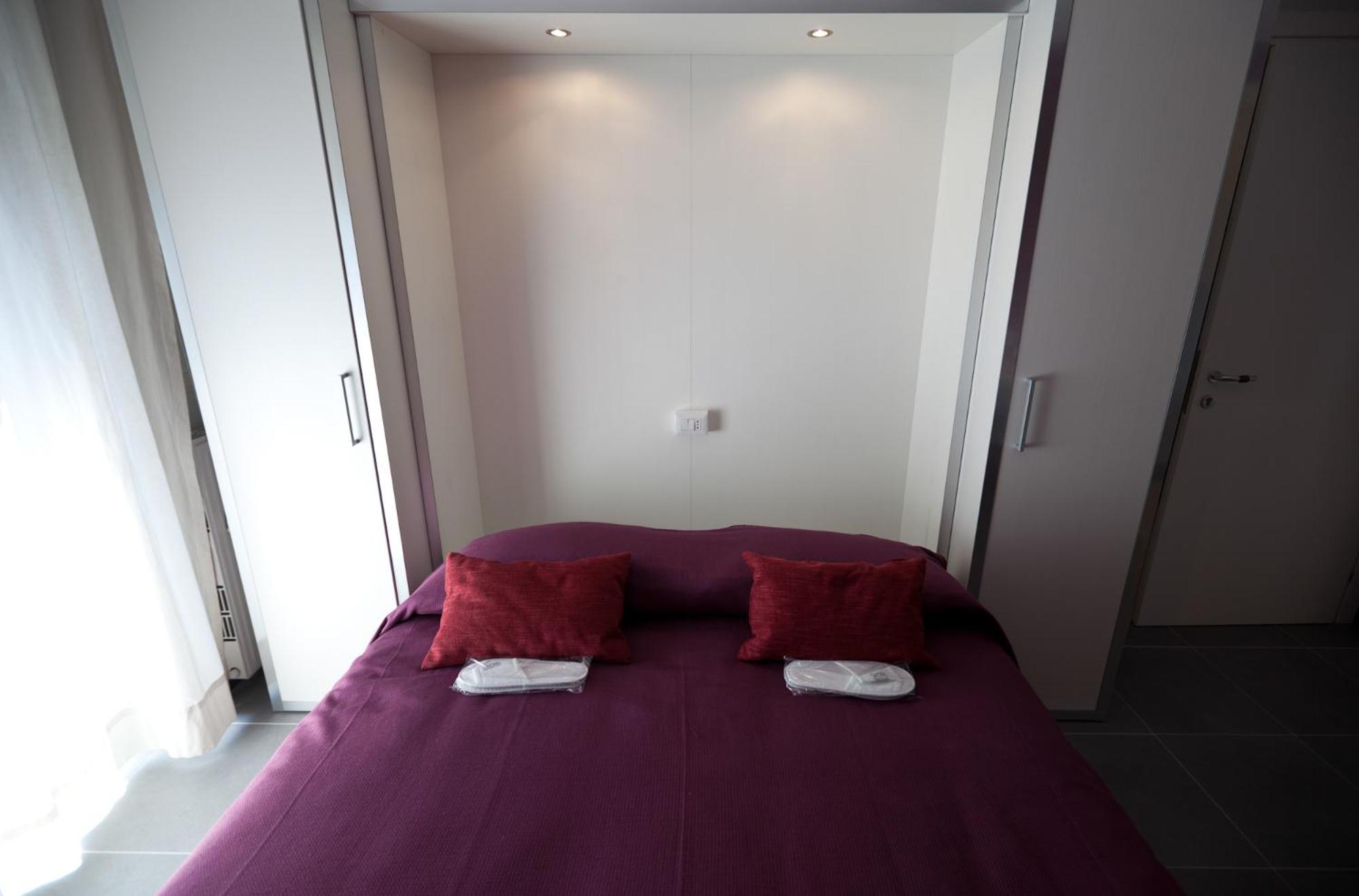 Heart Of Rome Rooms Exterior photo