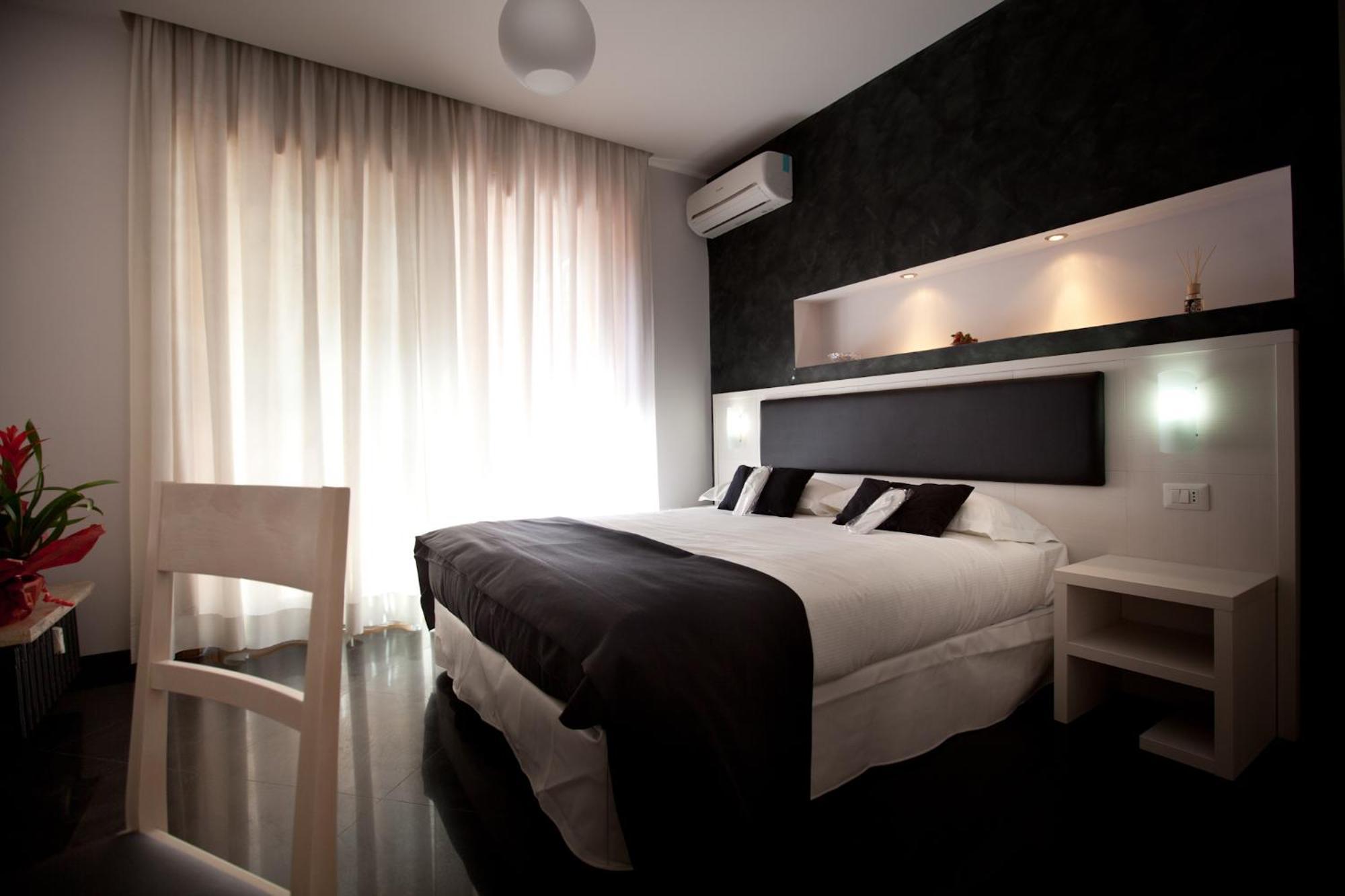 Heart Of Rome Rooms Exterior photo
