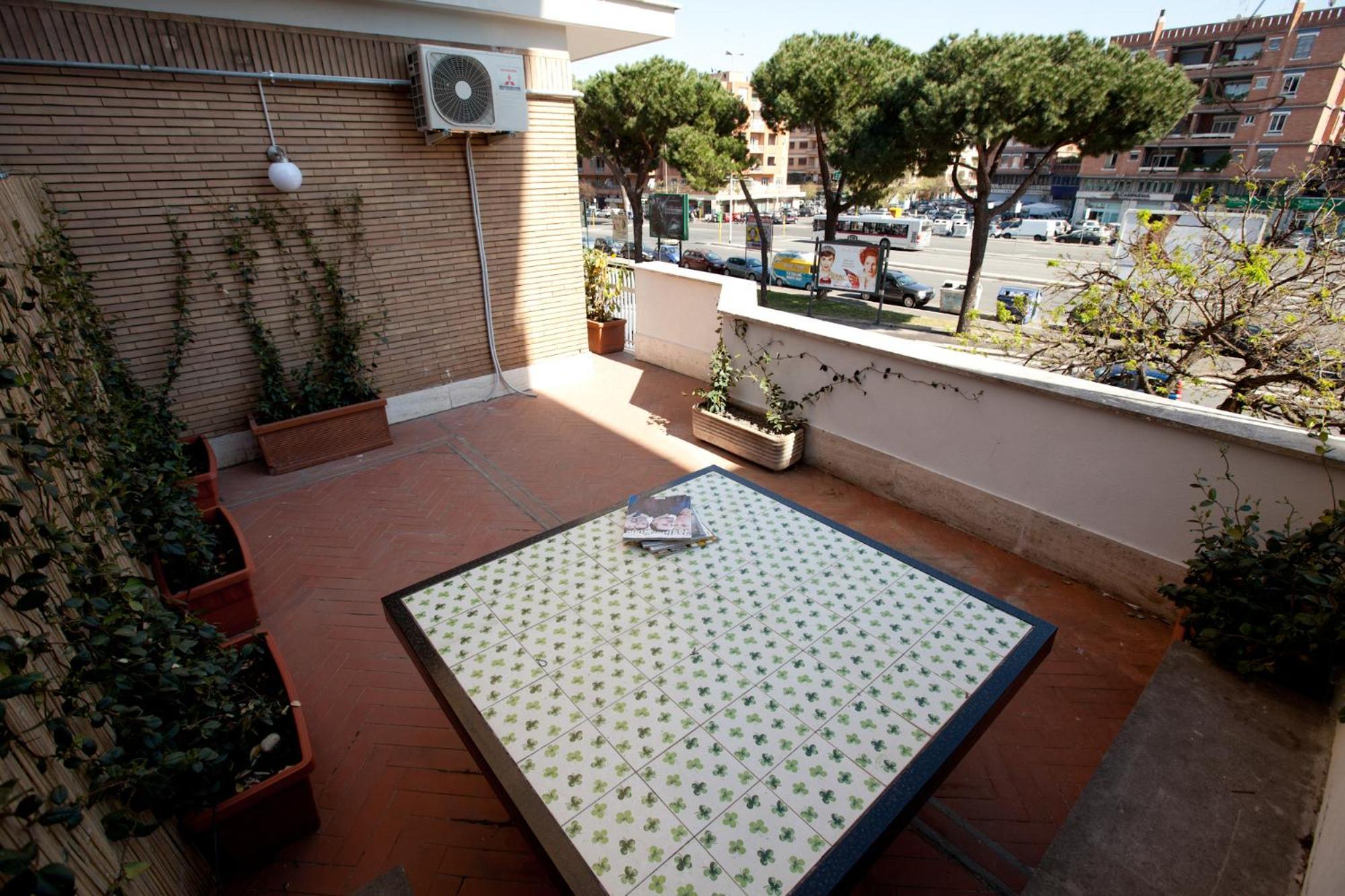 Heart Of Rome Rooms Exterior photo