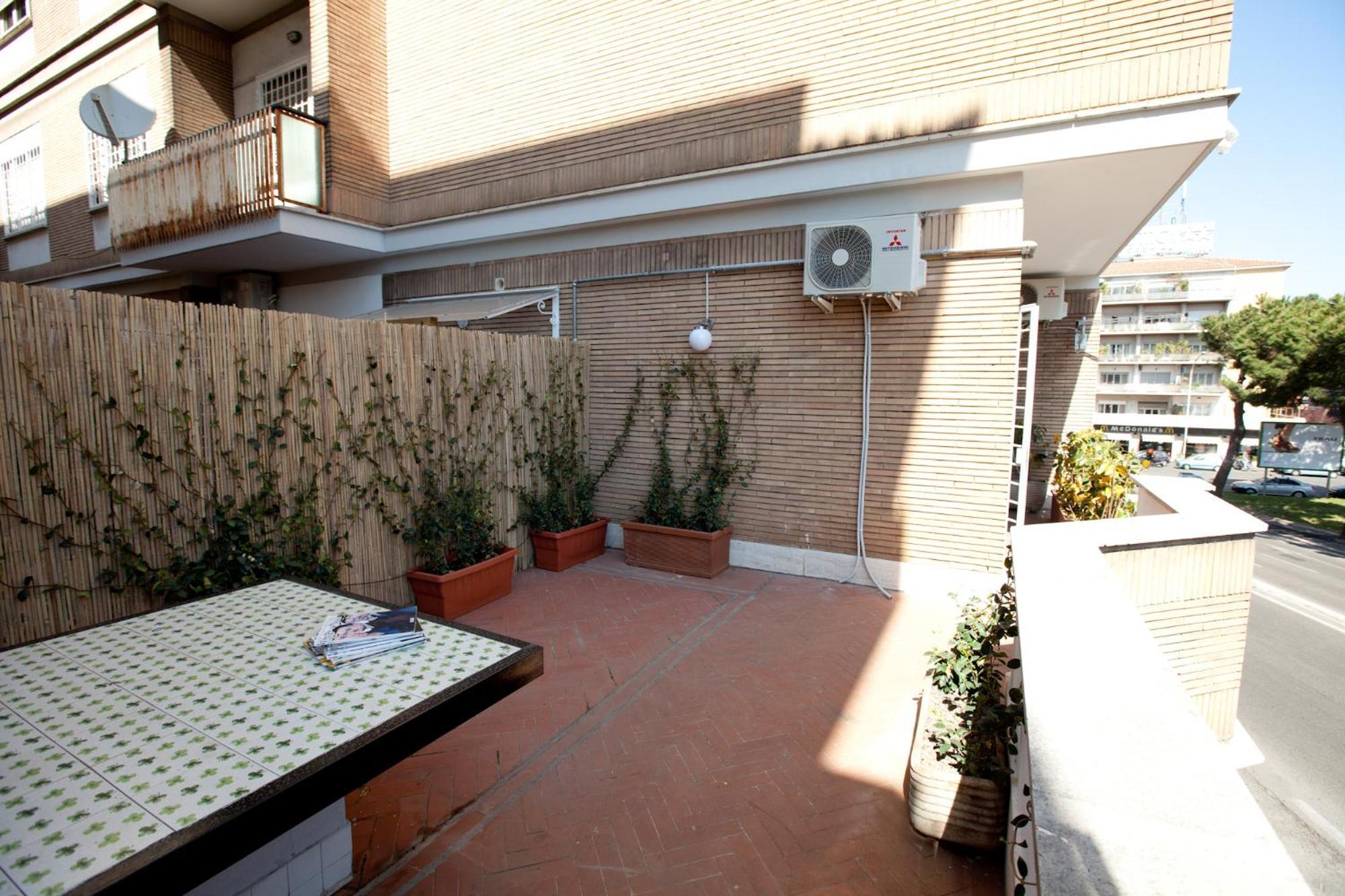 Heart Of Rome Rooms Exterior photo