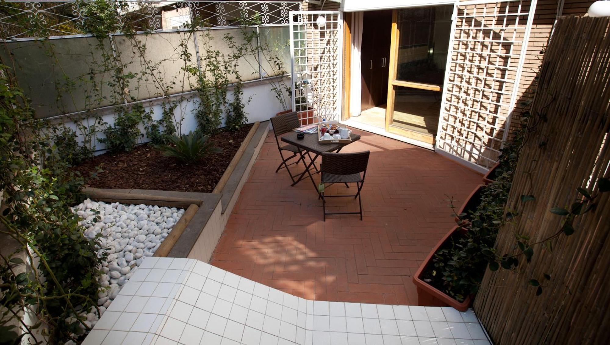 Heart Of Rome Rooms Exterior photo