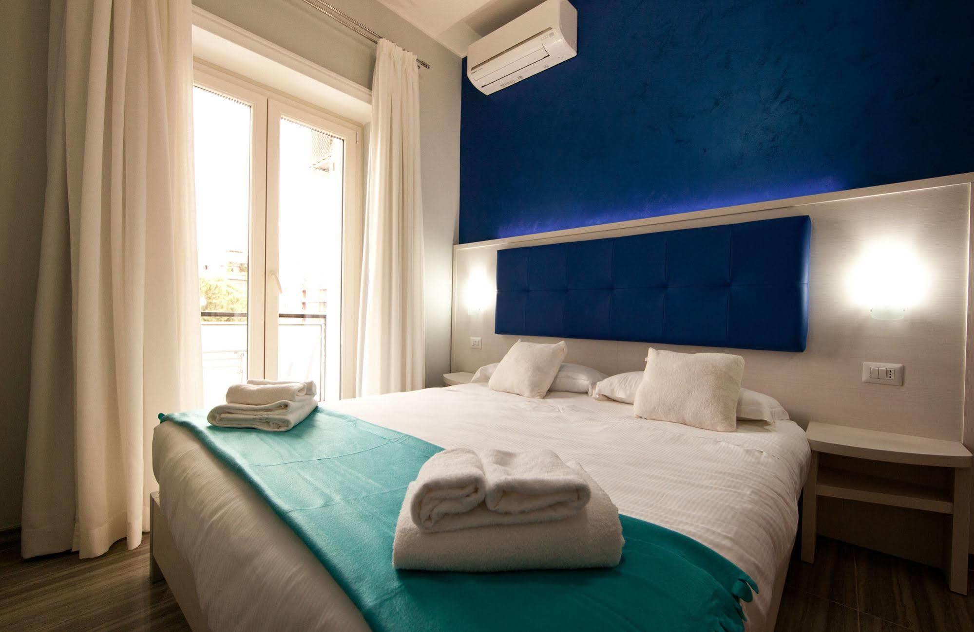 Heart Of Rome Rooms Exterior photo